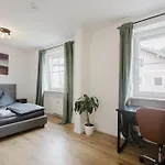 Stilvolles Mit Blick Auf Dreifluesse-eck דירה *