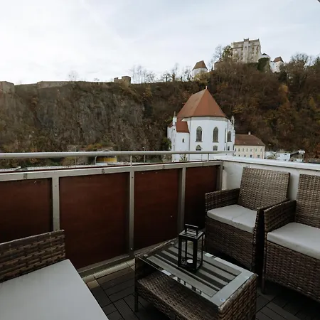 Apartament Stilvolles Mit Blick Auf Dreifluesse-eck *