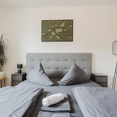 Apartament Stilvolles Mit Blick Auf Dreifluesse-eck *