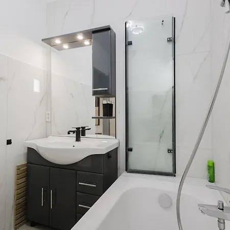 Apartament Stilvolles Mit Blick Auf Dreifluesse-eck *