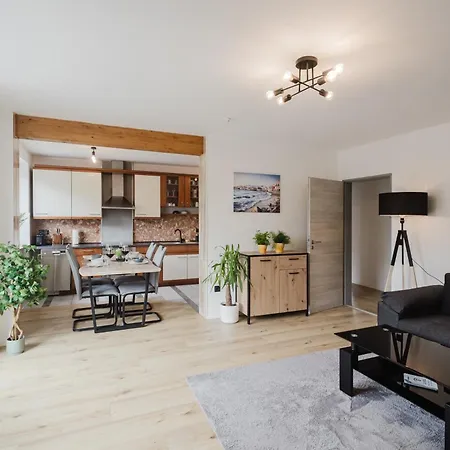 Apartament Stilvolles Mit Blick Auf Dreifluesse-eck